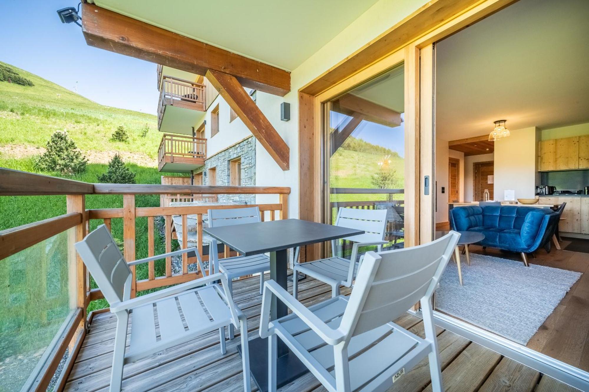 Residence Hameau De Clotaire Alpe D'Huez - By Emerald Stay Exteriör bild