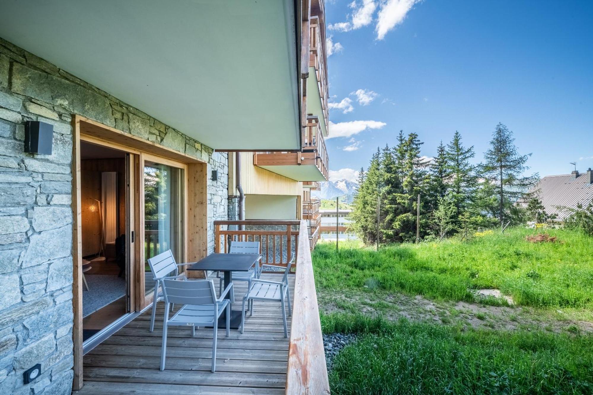 Residence Hameau De Clotaire Alpe D'Huez - By Emerald Stay Exteriör bild