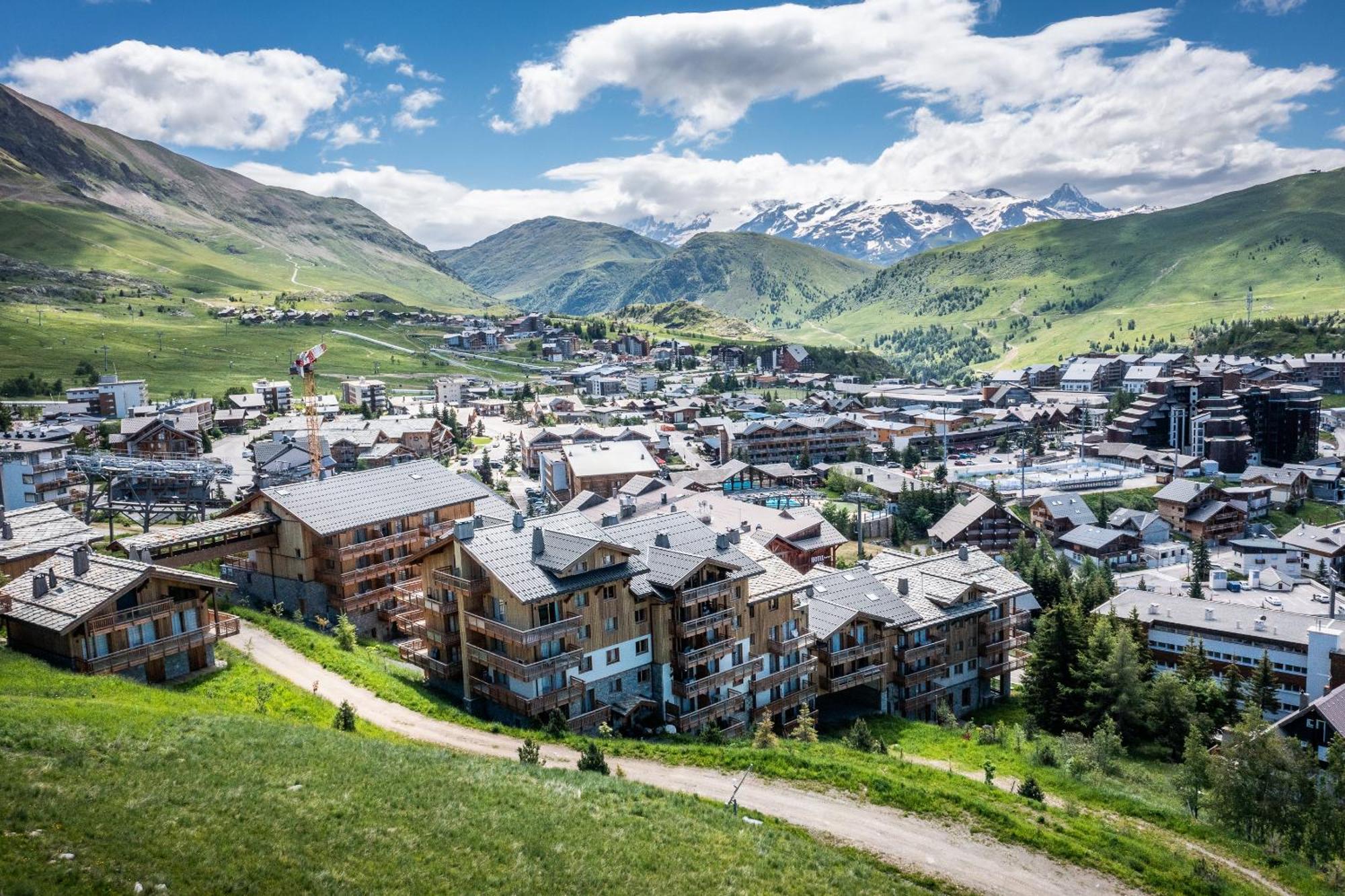 Residence Hameau De Clotaire Alpe D'Huez - By Emerald Stay Exteriör bild